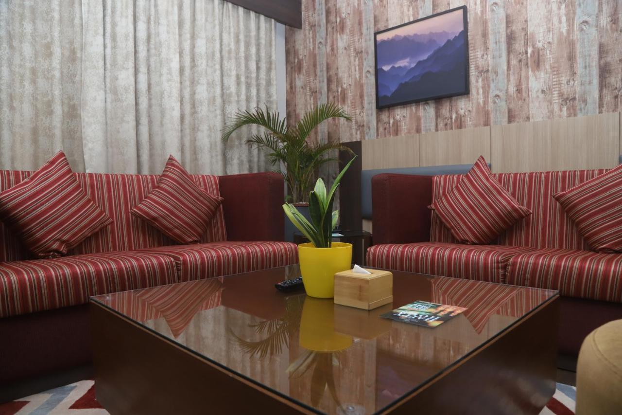 Vivanta Chitwan Bharatpur Бхаратпур Екстериор снимка