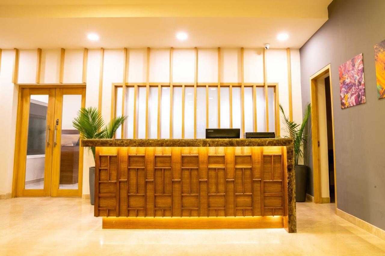 Vivanta Chitwan Bharatpur Бхаратпур Екстериор снимка